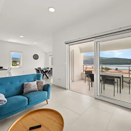 Enchanting Summer Apartmán *