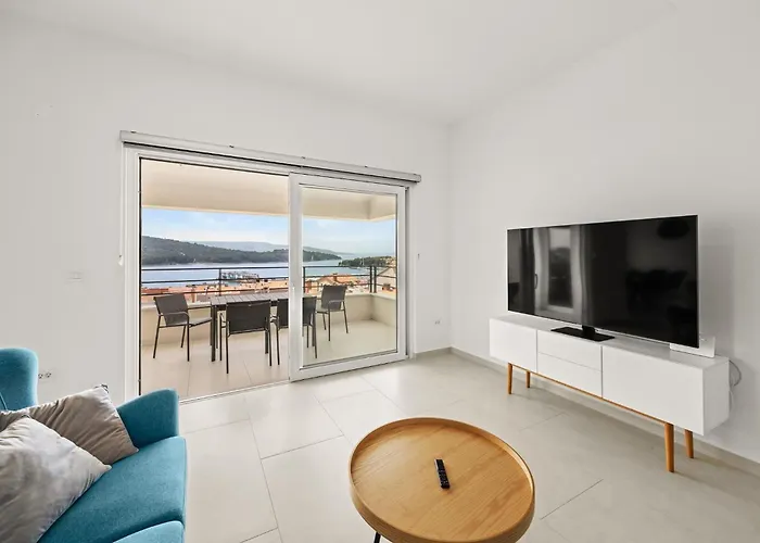 Enchanting Summer Apartament