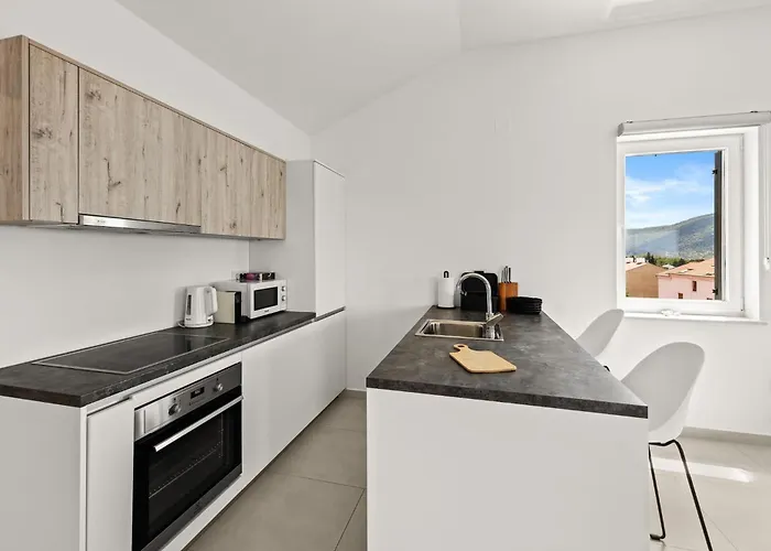 Enchanting Summer Appartamento Cres