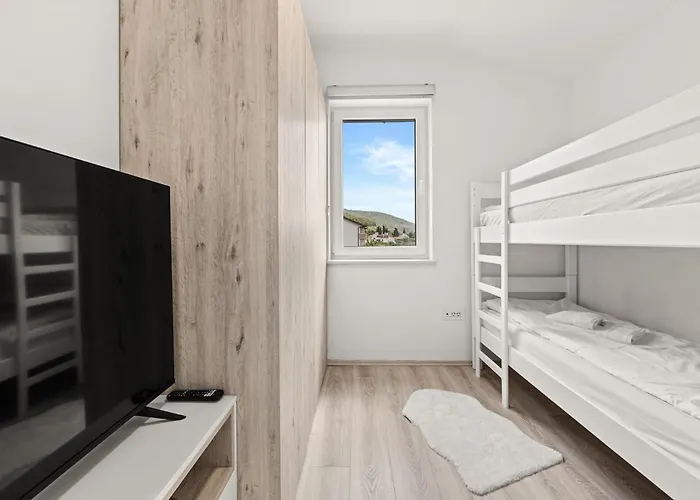 Enchanting Summer Appartamento